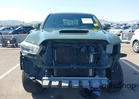 2021 Toyota Tacoma Trd Sport z USA, uszkodzony, nr VIN 3TMDZ5BN5MM098653